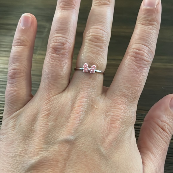 Pura Vida Disney Minnie Mouse Pink Enamel Bow Ring Silver Size 6 NWT - Picture 3 of 9